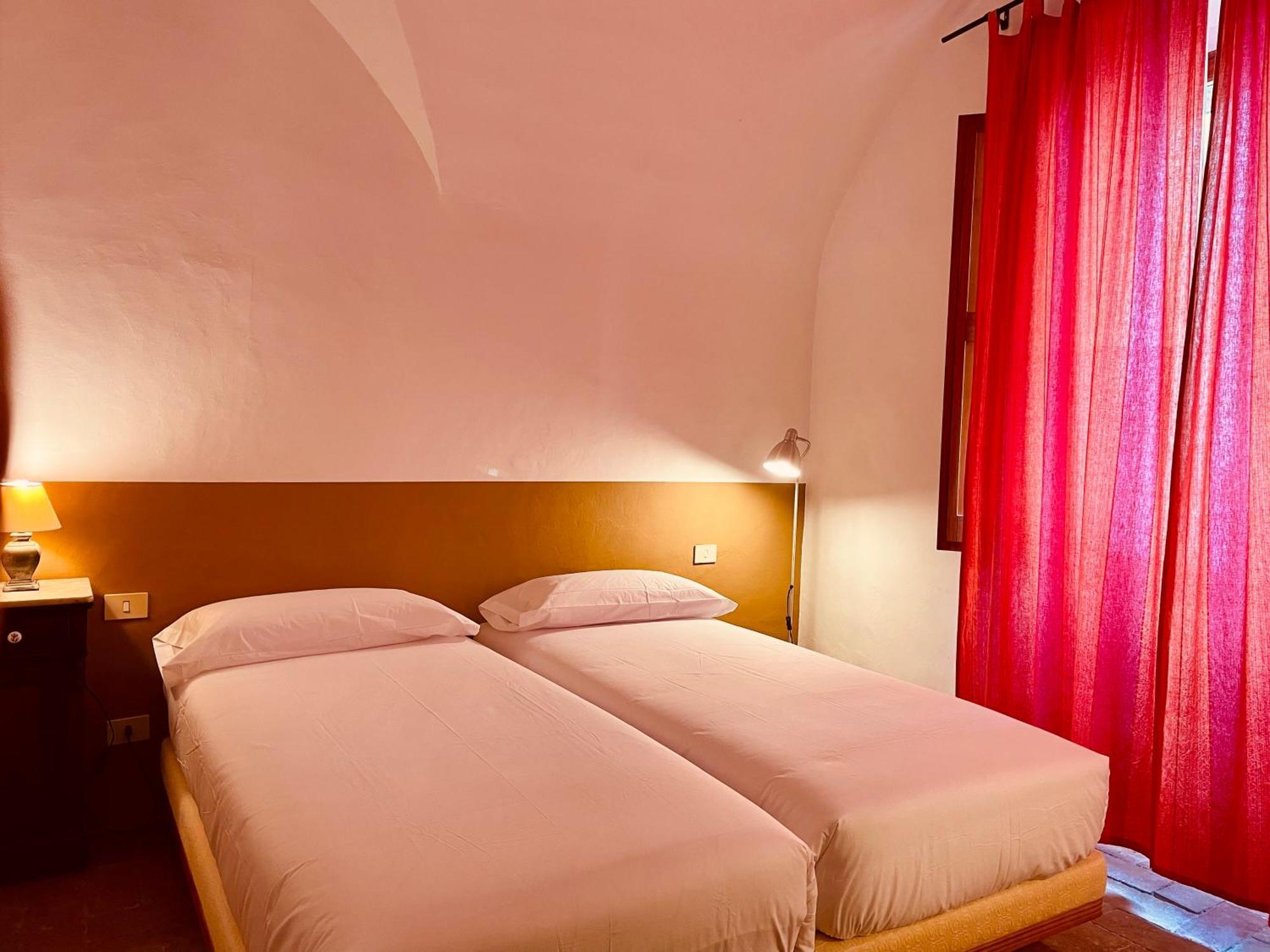 Apartaments Can Gibert كاستيلو دي إمبوريس المظهر الخارجي الصورة