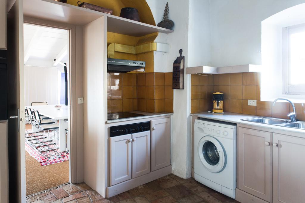 Apartaments Can Gibert كاستيلو دي إمبوريس المظهر الخارجي الصورة